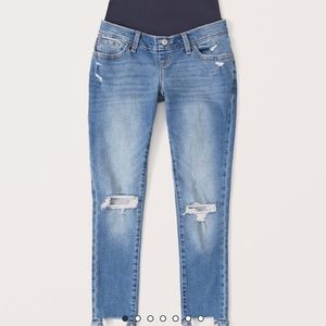 Abercrombie Maternity Super Skinny Ankle Jean